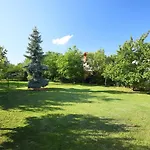 In - Balaton 18746 Balatonfured
