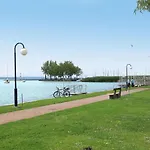 In - Balaton 18746 Balatonfured