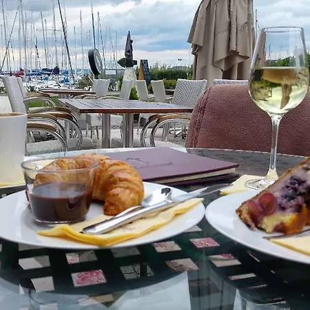 In - Balaton 18746 * Balatonfüred