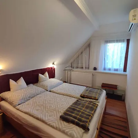 Apartman In - Balaton 18746 *