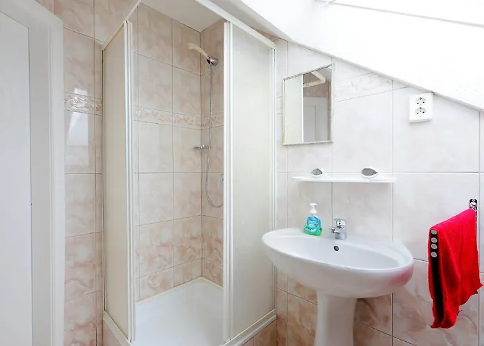 In - Balaton 18746 Apartman *