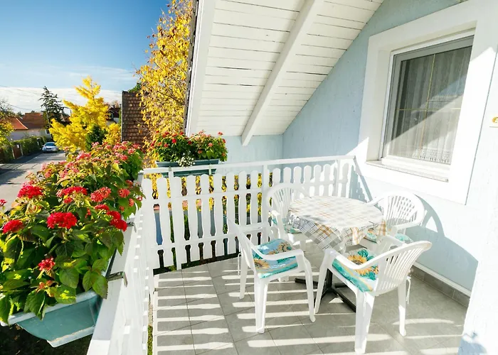 In - Balaton 18746 *