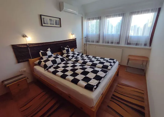 In - Balaton 18746 * Balatonfüred